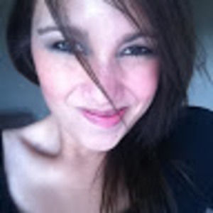 Meet your Posher, Carla